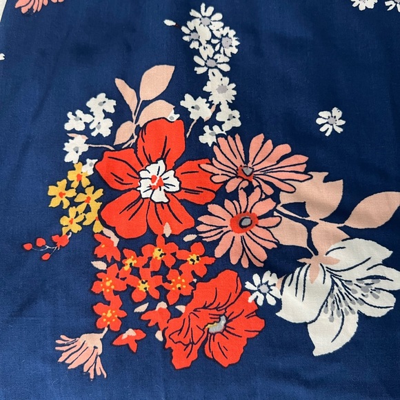 NWT Old Navy Floral Shift Dress - Picture 5 of 6